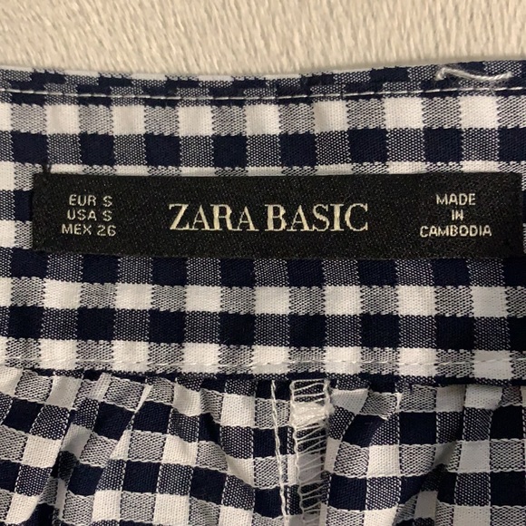 ⭐️Zara High Waisted Gingham and Eyelet Shorts - Picture 7 of 8